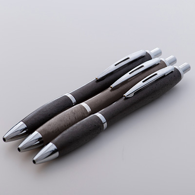 コーヒー粉ボールペン（グレー）　Coffee Grounds Ballpen -Gray-